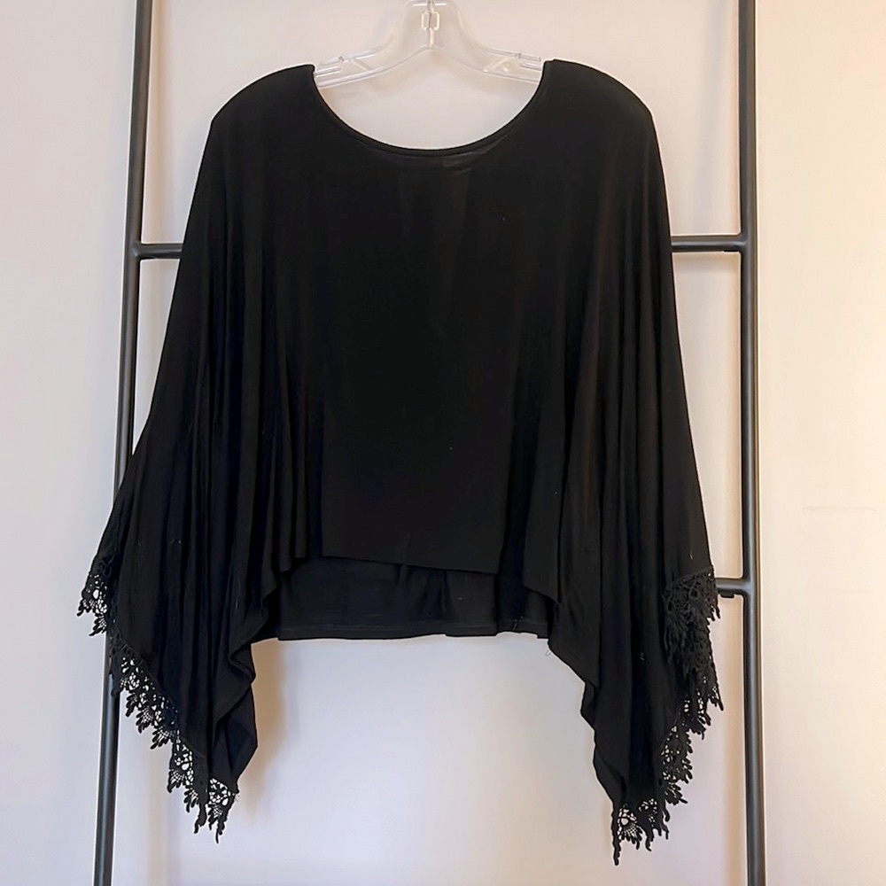 UO Black Top